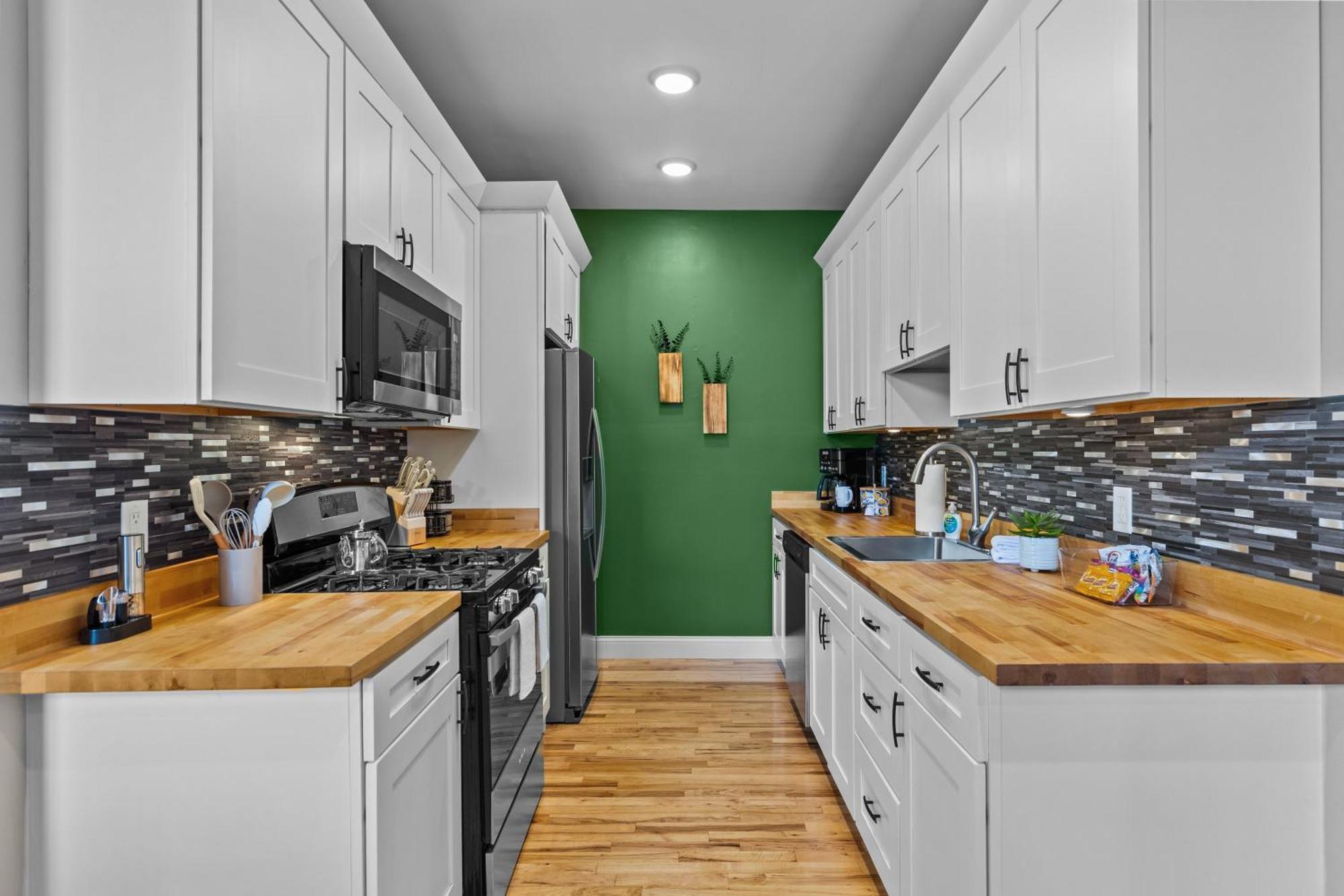West End Whimsy | Jz Vacation Rentals Tower Grove Exteriör bild